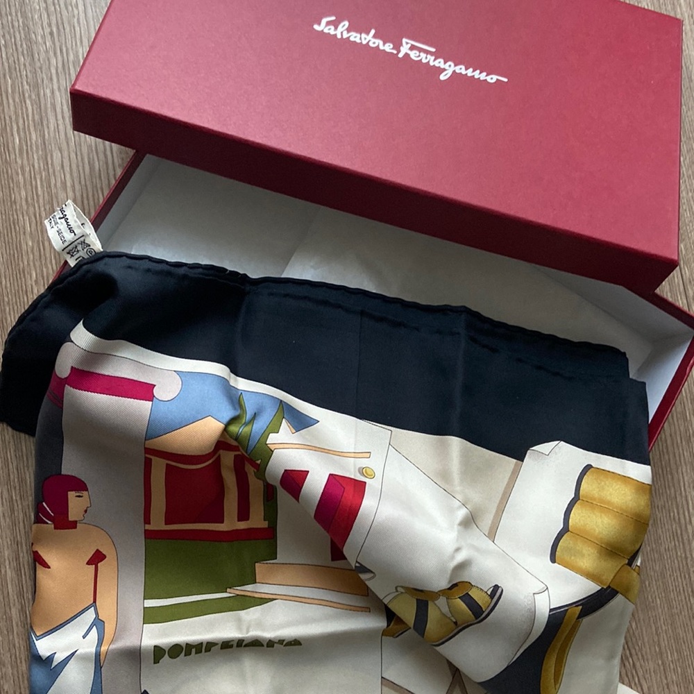 Salvatore Ferragamo scarf